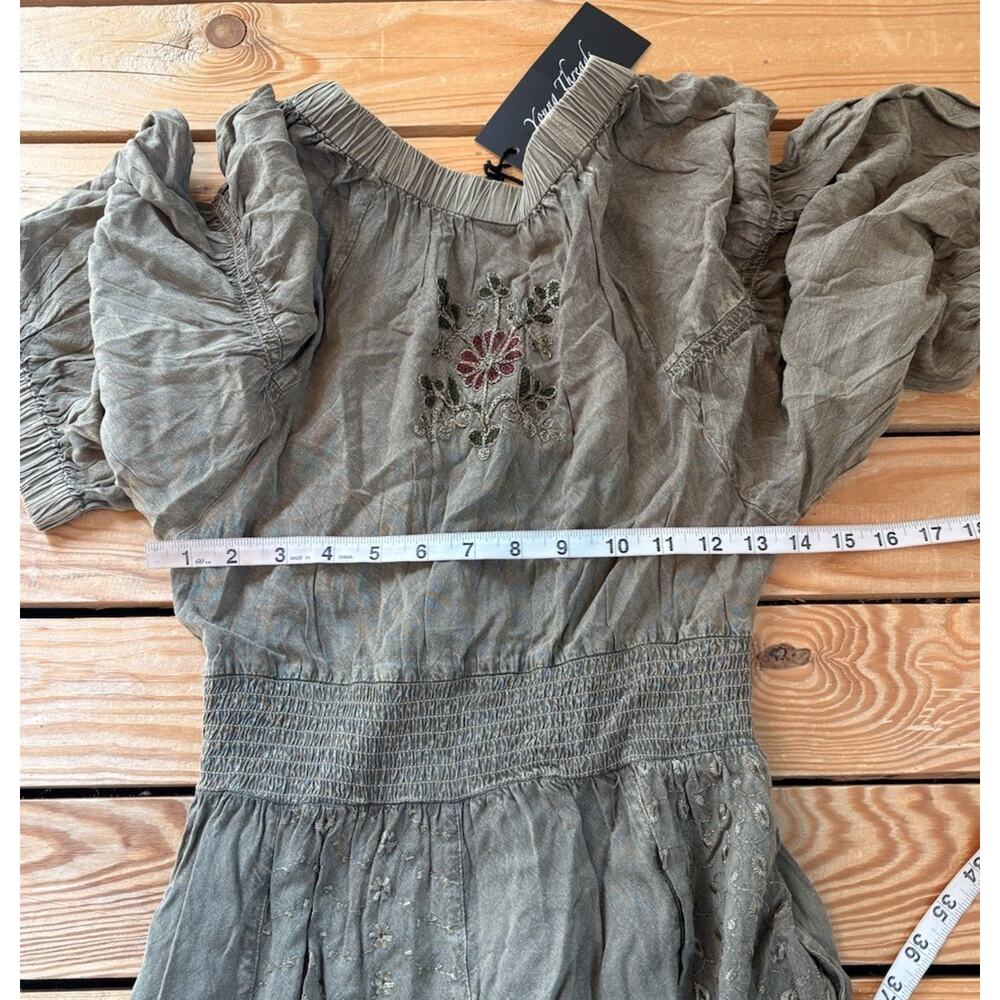 Young Threads NWT Women’s Embroidered Elastic Waist Dress Size M Olive M11 - Picture 8 of 9